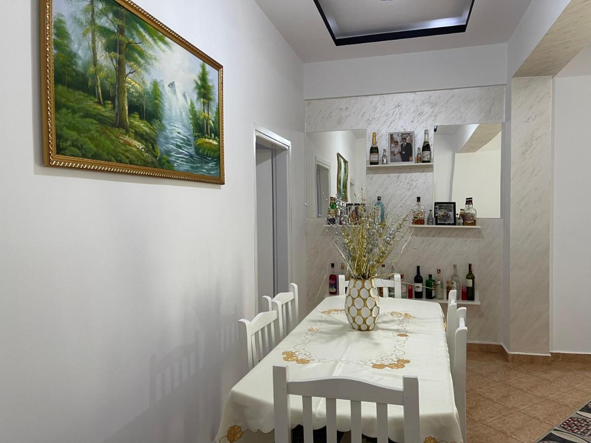 Luigi S Fairyview Apartment Sarande Exterior photo